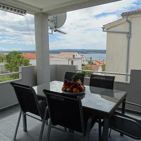 Viktoria With Pool 別荘 *